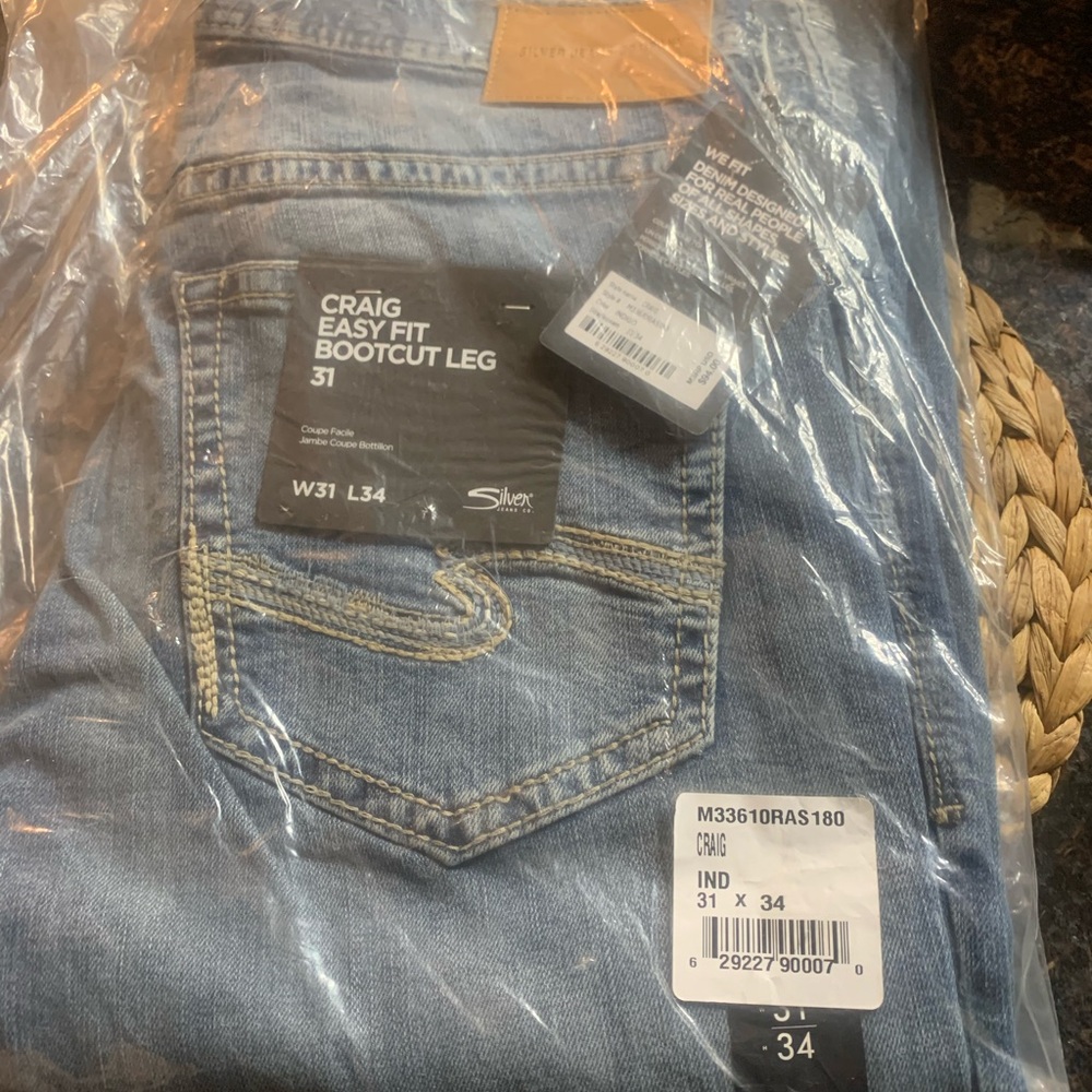 Silver Jeans Men's Light Blue Bootcut Denim
